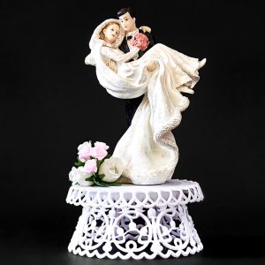 decoruri-tort-romania-constanta-figurine-vafa-plastic-nunta-romania-blonda